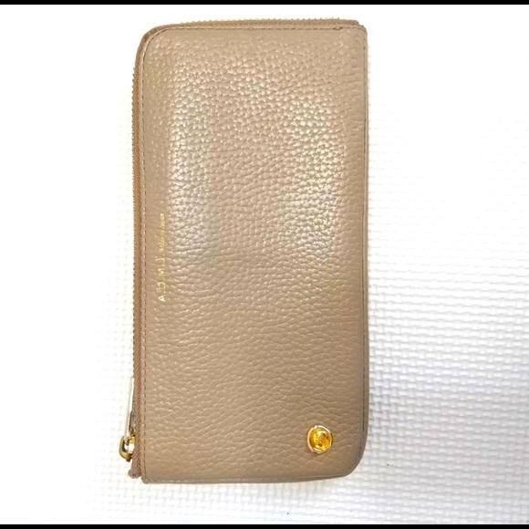 ADMU.    Phone fits.  LOOK how nice! EUC. Bright colors inside  Mint condition! - Picture 2 of 6